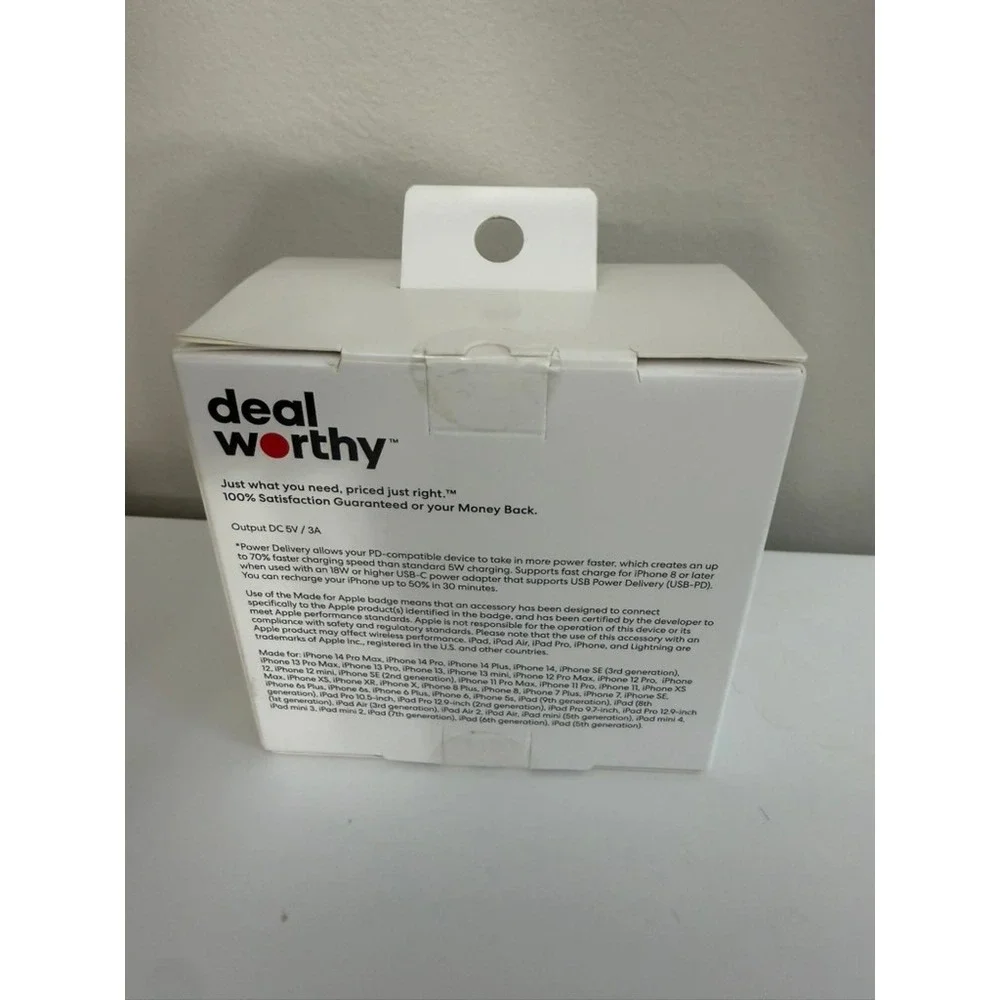 Deal Worthy USB-C to Lightning Cables 3 Pack 10ft White Fast Charging NWT